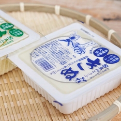 真心とうふ 武内食品 とうふ